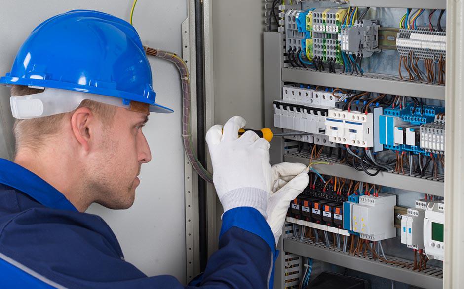 tarif dépannage électrique Maurepas